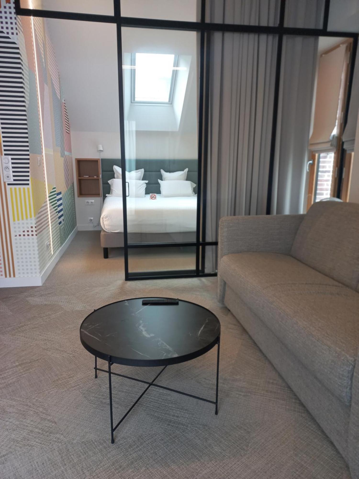 לאבאל Hotel Et Apparts Marin מראה חיצוני תמונה