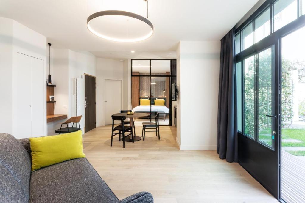לאבאל Hotel Et Apparts Marin מראה חיצוני תמונה
